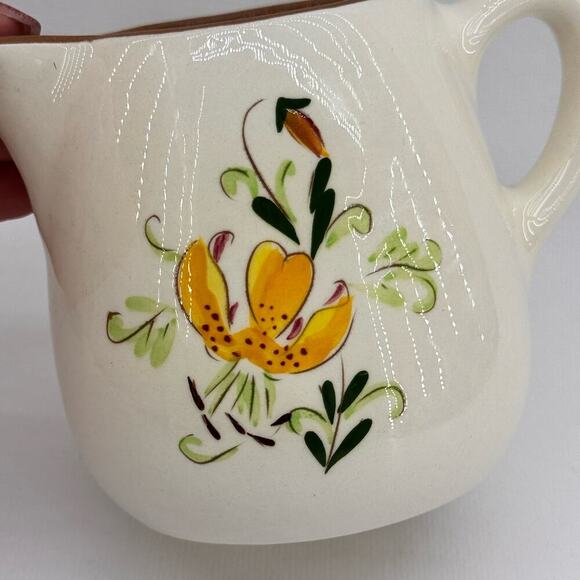 Vintage Stangl Pottery Ceramic Creamer Tiger Lily Yellow Brown 4" USA - Picture 2 of 8